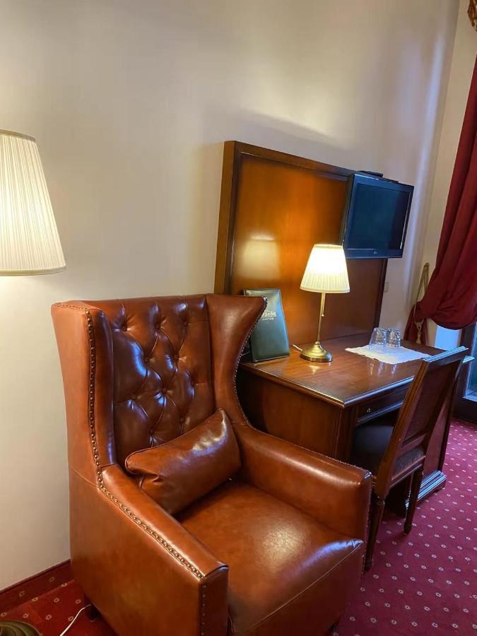 Hotel Kaiser Franz Josef Millstatt am See Zewnętrze zdjęcie